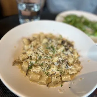 Gnocchi Funghi E Scamorza - $28