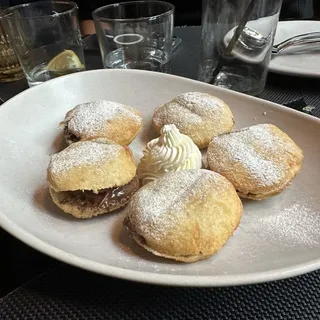 Bomboloni