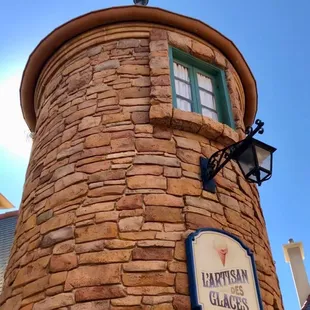 Outside ice cream parlor.