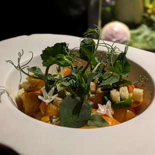 @endoedibles on Instagram 08/26/24  LA TOMATE - tomato, fromage blanc mousse, pine nut