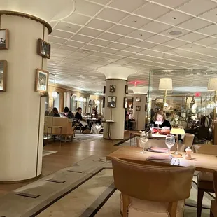 interior, ramen and noodles