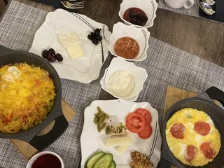 Royal International Market