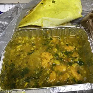 Shrimp curry with roti