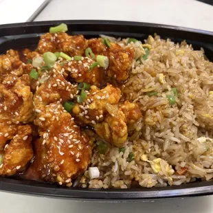 Fried rice sesame chicken
