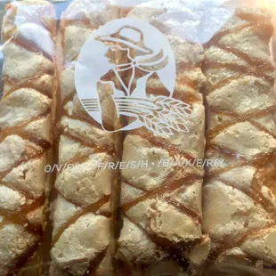 This is so good and addicting! I think it's called Puff Bread!