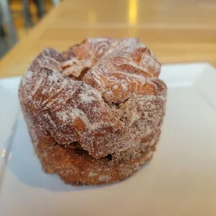 Cruffin