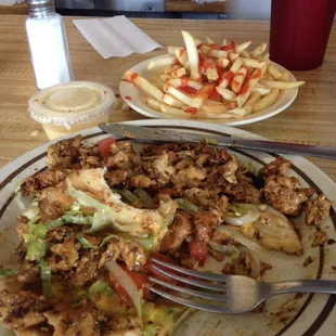 So good! Best grilled chicken pitas