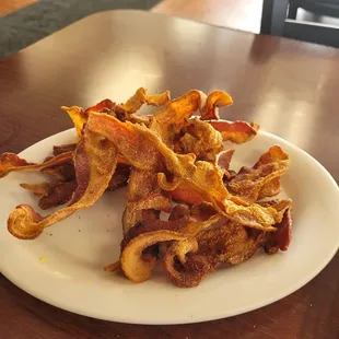 Bacon sooo crispy and dried, could not eat it