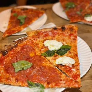 Spicy Salami and Burrata | Instagram: GaoGirlsGrubbin