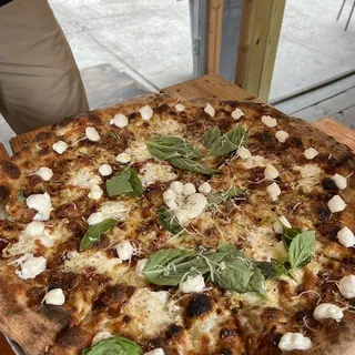 Bacon, Goat and Cheese Slice Pizza