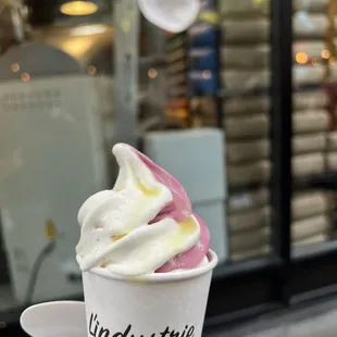 Grape soft swirl mix