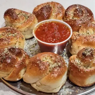 Garlic Knots