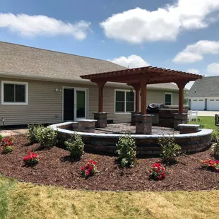 We create functional spaces that are visually appealing.