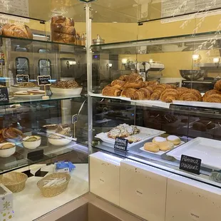 interior, donuts