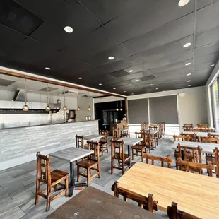 L&apos;Roco seating area!