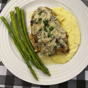 Kevin&apos;s Chicken