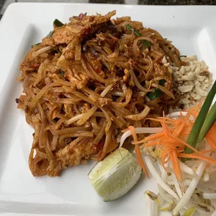 Chicken Pad Thai