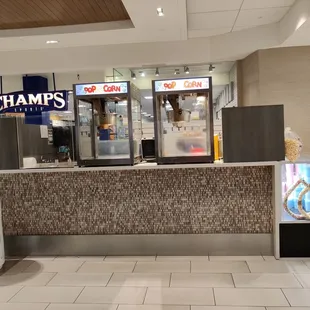 Still setting up at 10am in the Wai Makai wing of Pearlridge