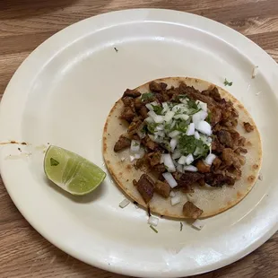 Al pastor taco