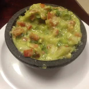 This is supposed to be guacamole. But I think it&apos;s made with mayonnaise. Not right.