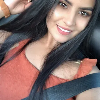 Rebeca B.