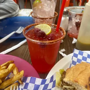 Free margaritas with ur food