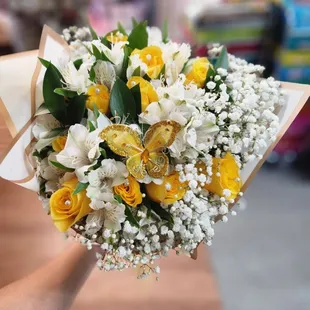 buchona bouquets start at 65.99 and up depending in size value plus tax. delivery