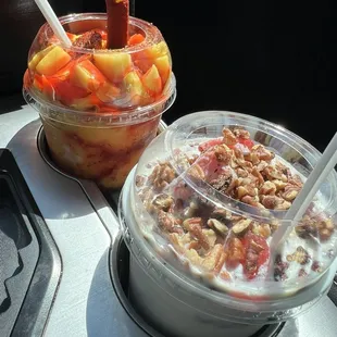 Mangonada y Fresas con crema