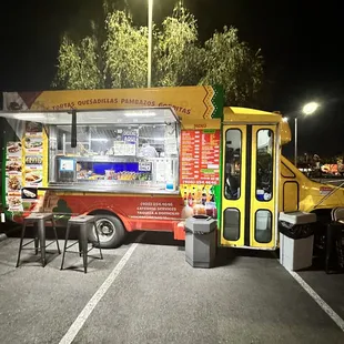 a food truck at night