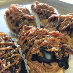 special eclairs: dulce de leche + bacon bits.