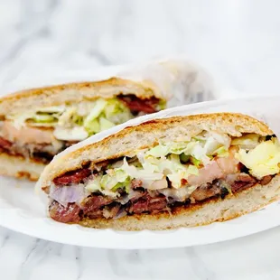 Sándwich de Pastrami