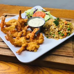 Camarones Empanizados // Fried Shrimp Platter