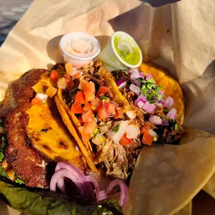 Carnitas taco