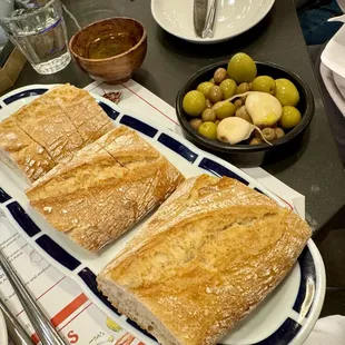 Aceitunas Alinadas Spanish Marinated Olives