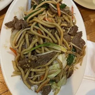 Beef chow fun