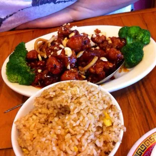 food, chicken wings and fried chicken