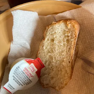 Not so sure about margarine at an Italian restaurant, would rather real butter