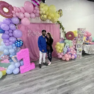 Enjoying a photo Op at the wall