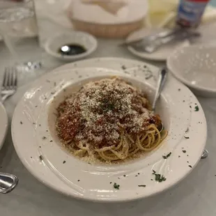 pasta dish, pasta, food