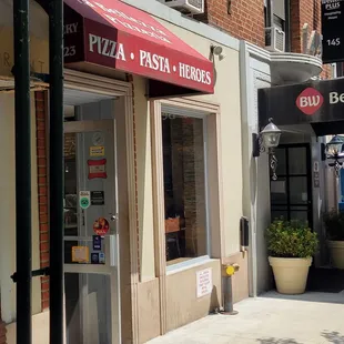 5.11.23 look for the Best Western awning or you might miss it.