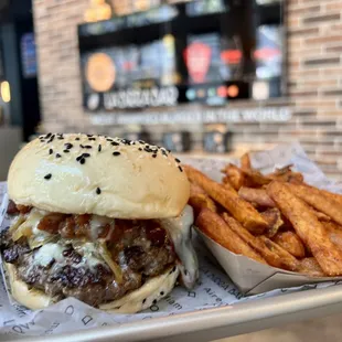 Baby Blue burger for the win. I get why they have won so many awards. The buns are fresh, meat patty is on point and fries are so crispy.