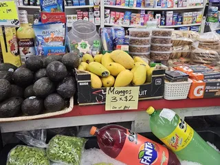 Reyna Market