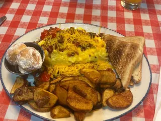 TWIST - Restaurant & Bar