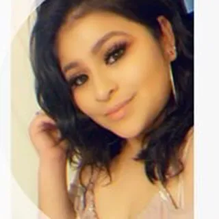 Jasmin R.