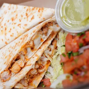 a chicken quesadilla