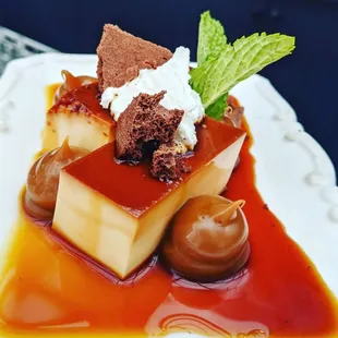 Dulce De Leche Flan