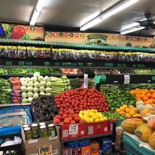 The produce section looking great!