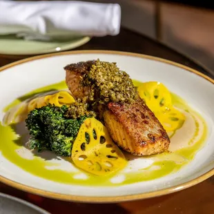 food, seafood, grilled fish, fish, grilled seafood