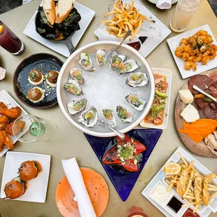 All Night Happy Hour Everyday!