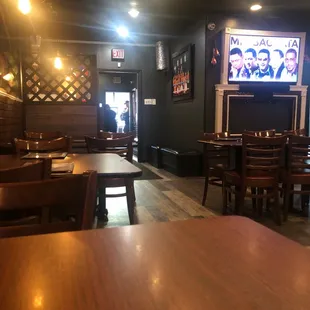 Entrance to dining room